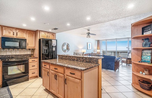 Garden City Condo | Oceanfront 2bed/2bath-Water's Edge Resort-611 Indoor/Outdoor Pool & Hot Tub