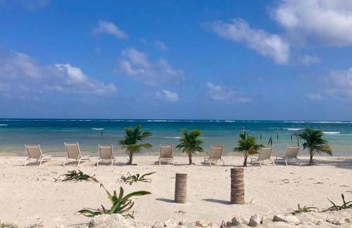 Mahahual Apartment | Oceanfront 2Bed - 2Bath Paradise Mahahual