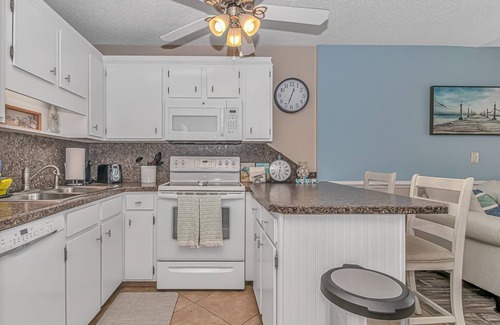 Garden City Condo | Oceanfront 2BR/2BA Condo - Panoramic Ocean Views, Sleeps 6
