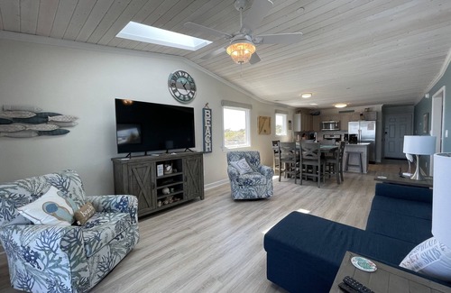 Surfside Beach Condo | Oceanfront 2Br 2Ba Condo with elevator and amazing views!