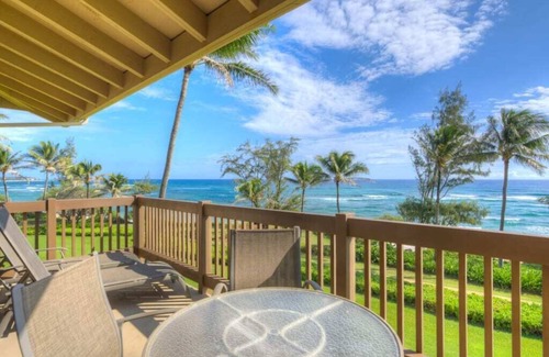 Lihue Condo | Oceanfront 3 Bedroom w/Kitchen and Lanai–Kaha Lani