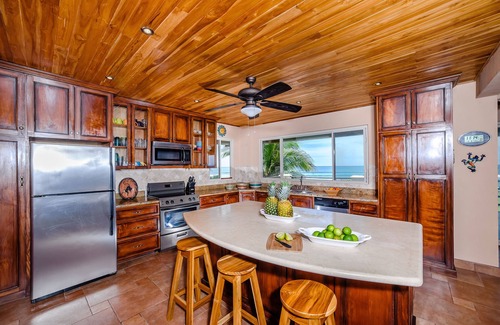 Playa Negra House | Oceanfront 5 Bedrooms with Amazing Pool, Great Ocean and Sunset Views!