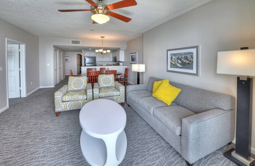 Seabreeze Historic District Condo | Oceanfront -5 Minutes to Main St -Oct 15-19, 2025