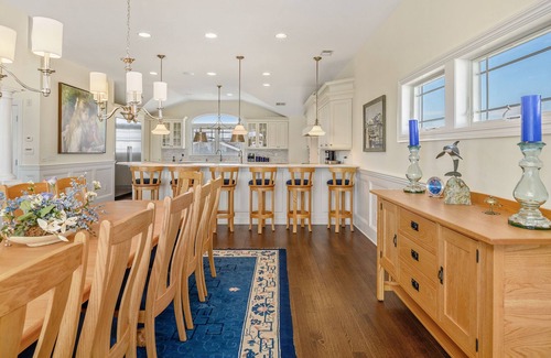 North Beach House | Oceanfront 7000 sq ft home, 6ensuite bedrooms, heated pool, outdoor deck/kitchen