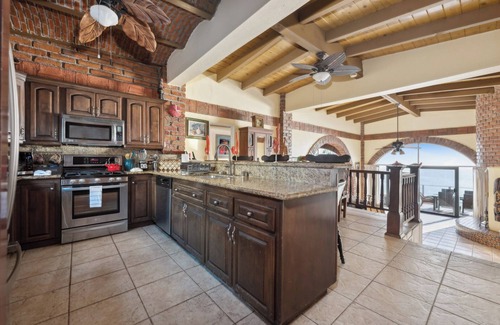 Playas De Tijuana House | Oceanfront Bliss in Playas de Rosarito 4BR Villa w/Wi-Fi, A/C & Stunning Views