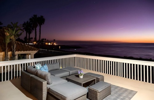 Sunset Cliffs House | Oceanfront Balcony Deck + Private Backyard + Prime Location | Sunset Cliffs