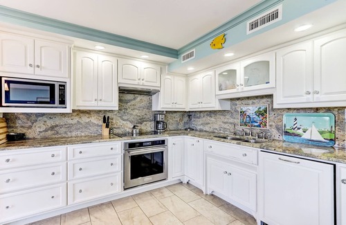 Fernandina Beach Condo | Oceanfront | Beach Right Out the Back Door of this Updated Beach Walker Villa
