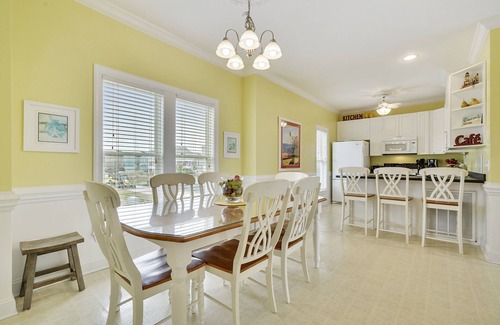 Yaupon Beach House | Oceanfront Beach House Amazing family location close to pier, new deck, updated.