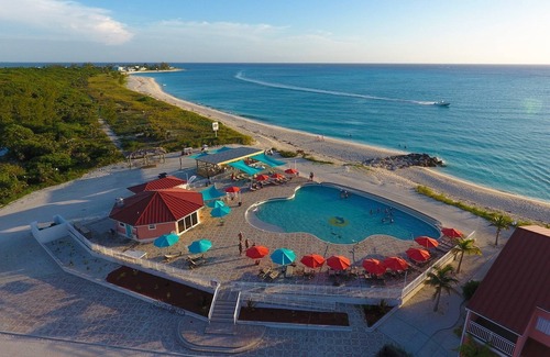 South Bimini Condo | OCEANFRONT! Bimini Cove Resort & Marina , Beachfront /Sleeps 6