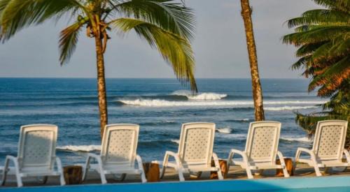 Santa Catalina Hotel | OceanFront Bungalows - Paradise Rentals