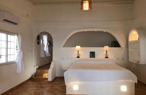 Santa Catalina Hotel | OceanFront Bungalows - Paradise Rentals