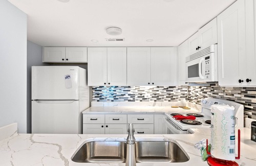 Myrtle Beach Condo | Oceanfront condo in private community + Free Attraction Tickets!
