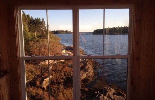 LaHave Cabin | Oceanfront cabin on the Lahave Islands