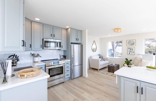 Moss Beach House | Oceanfront Coastal Home w/Breathtaking Views – Hiking, Beaches & More