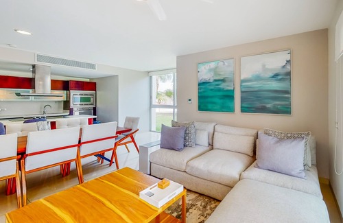 Puerto Juarez Condo | Oceanfront condo w/private pool, strong WiFi & air conditioning - near downtown