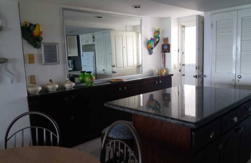 Ixtapa Condo | Oceanfront Condo 501- 2 Bedrooms, 2 Bath (Sleeps 2-6)