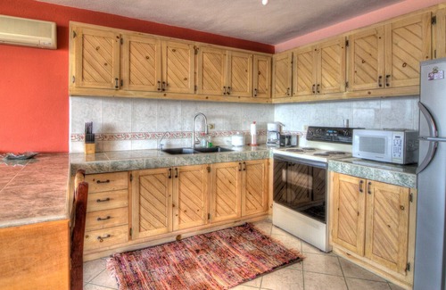 Buenavista Condo | Oceanfront Condo Gem!