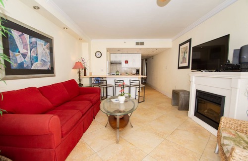 Myrtle Beach Condo | Oceanfront Condo Steps from the Beach! - Centered Right on Famous Ocean Blvd!