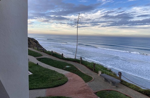 Solana Beach Condo | Oceanfront Condo - Spectacular Views, Beach Walks