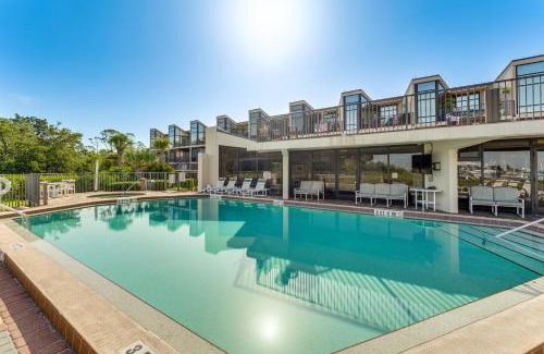 New Smyrna Beach Apartment | Oceanfront Condo with Views 1 Mi to New Smyrna Beach
