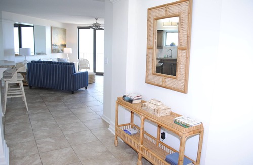 Litchfield by the Sea Condo | Oceanfront condo at Litchfield By the Sea with access to community pool and tennis courts.