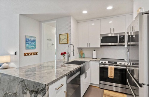 Townsite Condo | Oceanfront Condo.Views and sounds of the surf from Balcony and Bedroom
