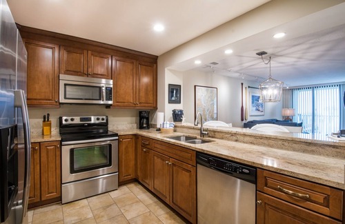 Isle of Palms Condo | Oceanfront Condo - Wild Dunes Resort - Charleston, SC - Beautifully Decorated.