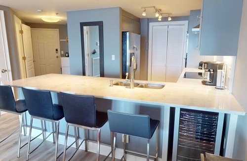 Tybee Island Condo | Oceanfront condo w. resort amenities - including a community pool.