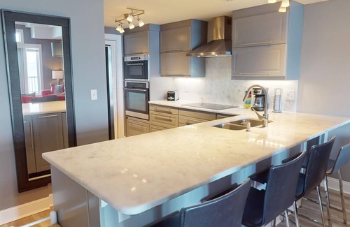 Tybee Island Condo | Oceanfront condo w. resort amenities - including a community pool.