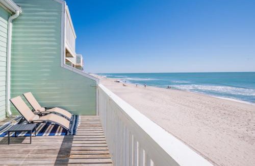 Kure Beach House | Oceanfront Condo with 3+ Pools - Ocean Dunes 1507