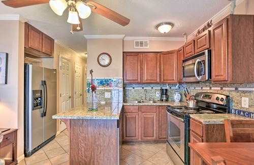 North Beach Condo | Oceanfront Corpus Christi Condo w/Pool!