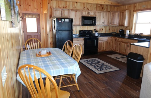 Hall Quarry Cottage | Oceanfront Cottage on Somes Sound