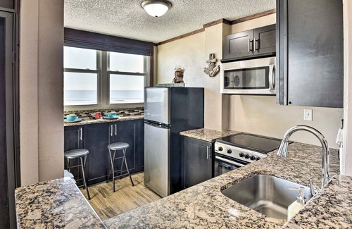 East Daytona Apartment | Oceanfront Daytona Beach Condo w/New Pool!