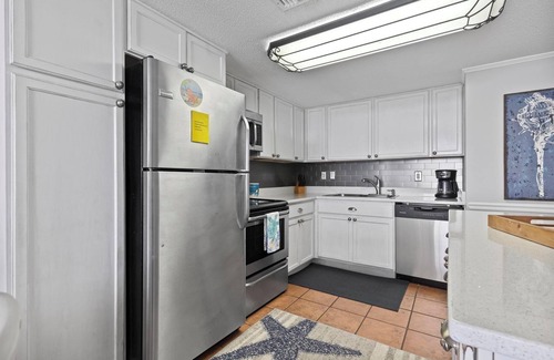 Garden City Condo | OCEANFRONT DEAL, 1 KING 1 SLEEPER SOFA 2 Adults 2 Small kids, 2 FULL BATH,