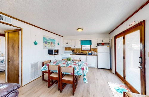Buxton House | Oceanfront, Dog-Friendly House w/Shared Pool, Free WiFi, Ocean Views