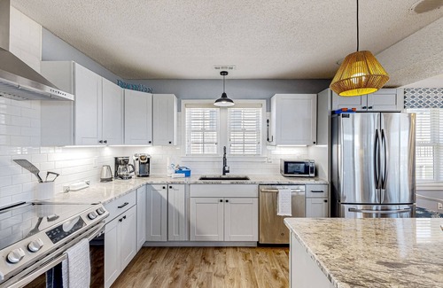 Frisco House | Oceanfront dog-friendly home with private hot tub, ocean-view sundecks, AC & W/D