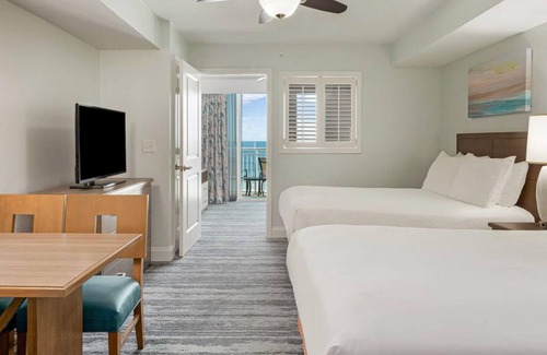 Cherry Grove Beach Resort | Oceanfront Escape – 1-Bedroom Oceanfront at Club Wyndham Towers on the Grove