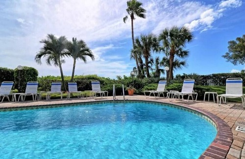 St. Pete Beach Condo | 🌊 Oceanfront Elegance with Walkout Balcony