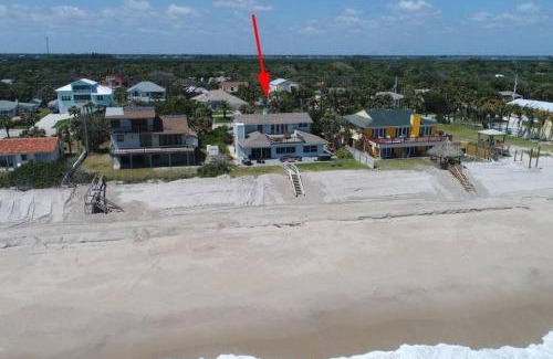 Floridana Beach House | Oceanfront Elegance - Luxurious 6BR Beach House with Hot tub & spacious Balcony and Breathtaking Views!