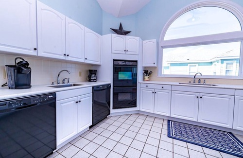 Ocean Hill House | Oceanfront Estate, Corolla, 7 Bedrooms, Heated Pool, Hot tub with oceanview, Lig