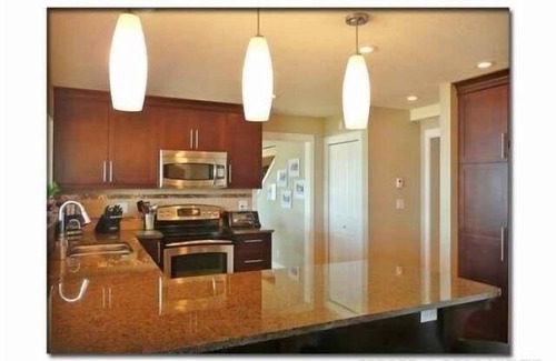 Campbell River House | Oceanfront Executive, 2 Bedroom family friendly and close to downtown.