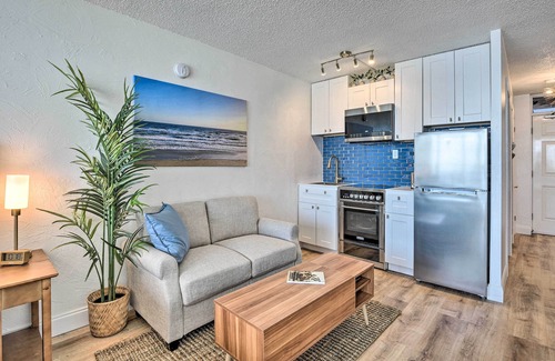 Daytona Beach Shores Apartment | Oceanfront, Fourth-floor Condo on Daytona Beach!
