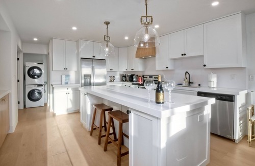 Solana Beach Condo | Oceanfront Fully Remodeled 2BR 2BA | Gated Parking