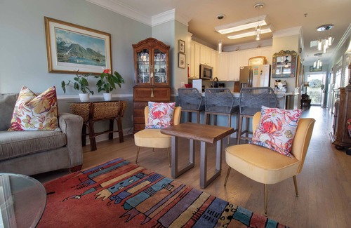 Folly Beach Condo | Oceanfront Garden - 2Br Ocean view retreat with pool