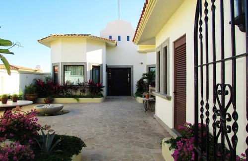 Cabo San Lucas House | OCEANFRONT golf villa