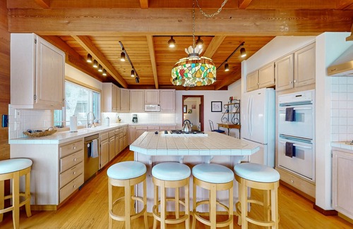 Fort Bragg House | Oceanfront home steps to the beach with impressive ocean & cove views & deck