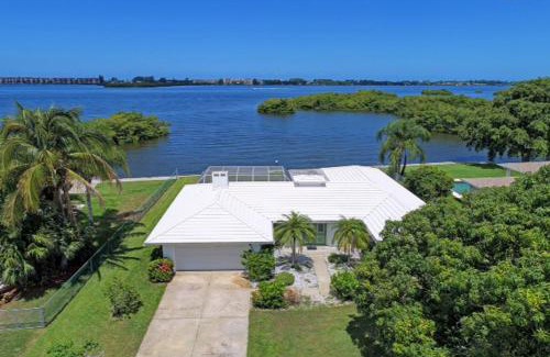 Vamo House | Oceanfront home with sunset views of Sarasota Bay and heated pool