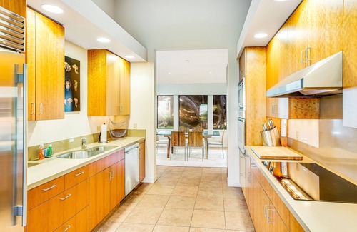 Sea Ranch House | Oceanfront Home with Ocean Views, High-Speed WiFi, Gas Fireplace, & Washer/Dryer