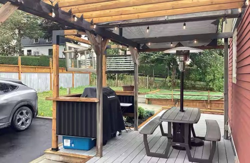 Bay Roberts House | Oceanfront Hot Tub - 90m from the Cable Building National Historic Site Canada