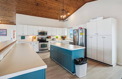 Carolina Dunes House | Oceanfront, Hot Tub, Game Room